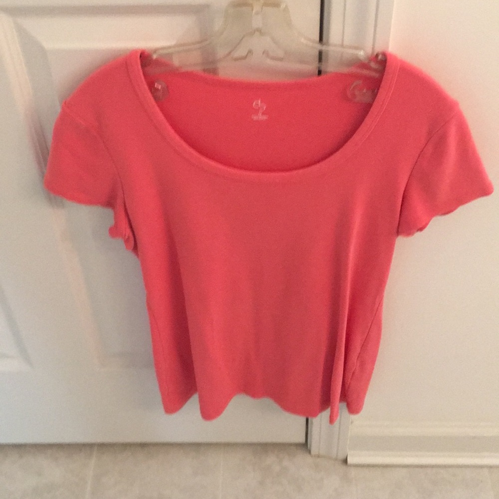 Dress Barn tee shirt